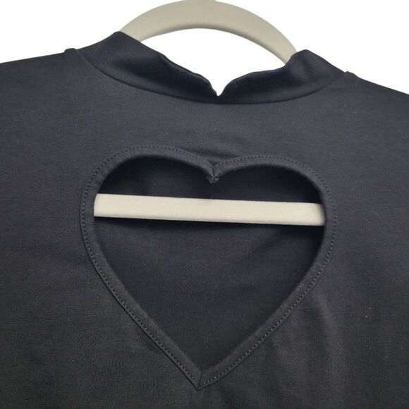 ASOS Heart Keyhole Chest Fitted Crop Tee Size 4 - Picture 3 of 5